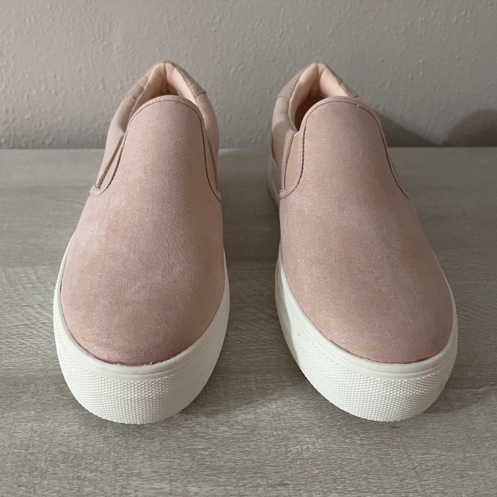 PlatForm Sneakers Size 7.5